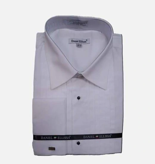 Valkoinen terävä kaulus laskostettu smokingshirt – Tyylikäs ja elegantti valinta.